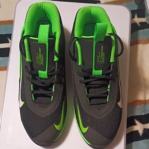 Men's Black and Green Athletic Shoes